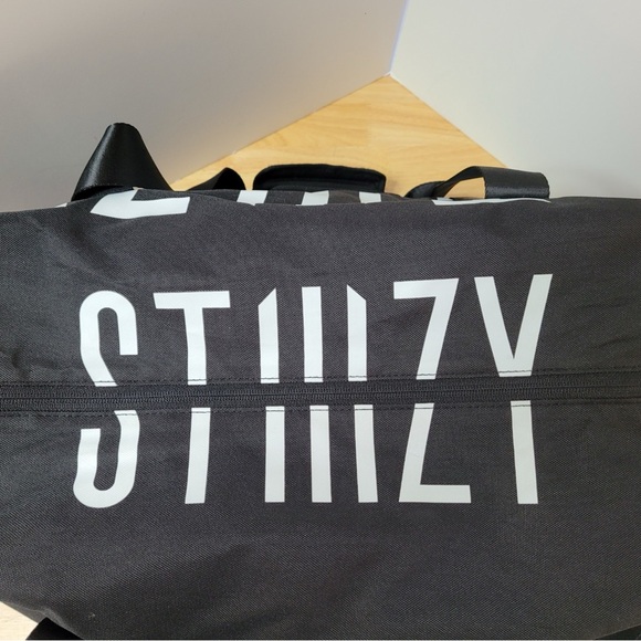 STIIIZY DUFFEL BAG brand new, limited edition holiday duffel bag 👌.        A420 - Picture 2 of 15